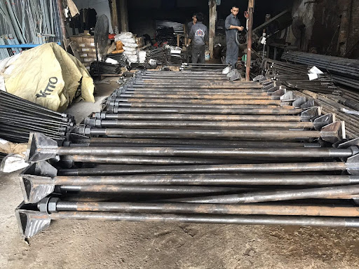 Bulong móng hàn bản mã