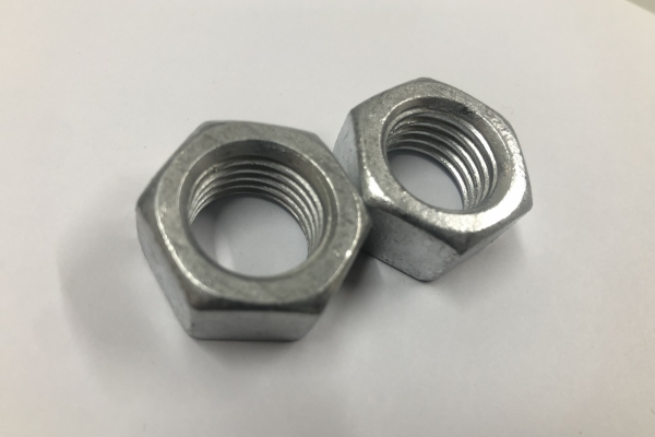 Ecu nhúng nóng là gì? Cấu tạo, chất liệu và ứng dụng thực tế trong xây dựng