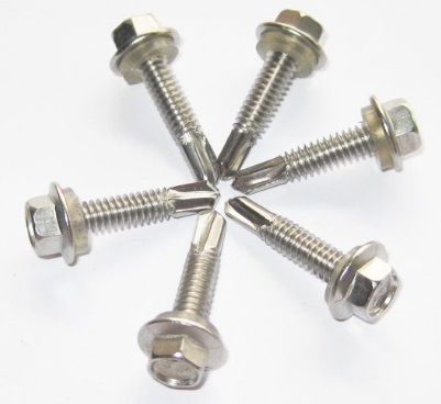 Hướng dẫn sử dụng vít bắn tôn chống gỉ đúng kỹ thuật tránh sai lầm, tăng tuổi thọ công trình