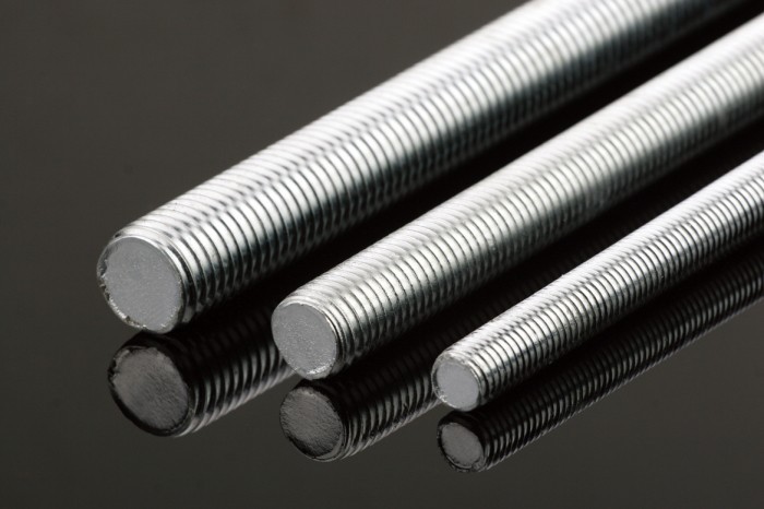 Báo giá, nơi mua uy tín và lưu ý khi chọn ty gien nhúng nóng